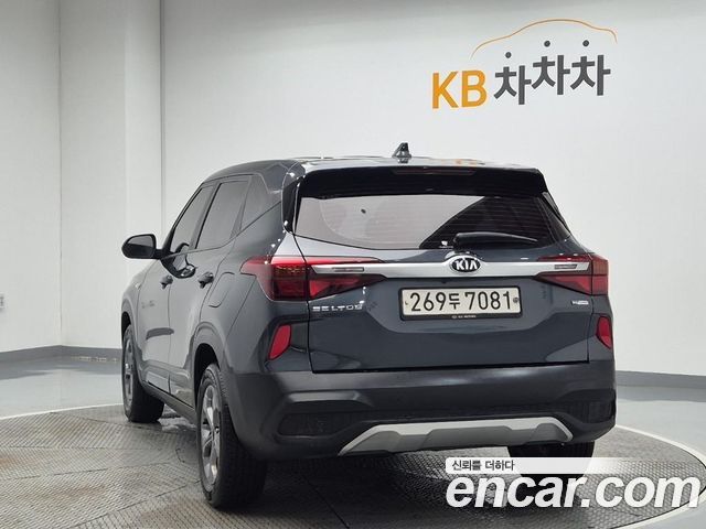Kia Seltos Diesel 1.6 2WD Trendy - фото 1