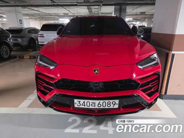 Lamborghini Urus 4.0 V8 - фото 0
