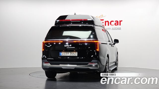Kia Carnival Новый 4-го поколения Gasoline 7-Seater Hi Limousine Signature - фото 2