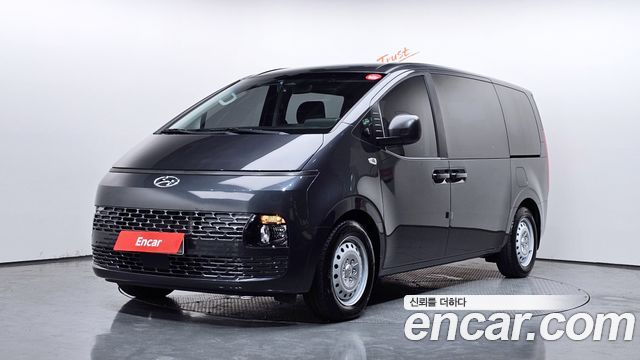 Hyundai Staria Tourer 11-Seater Smart - фото 0