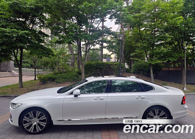 Volvo S90 B6 AWD Ultimate Bright - фото 2
