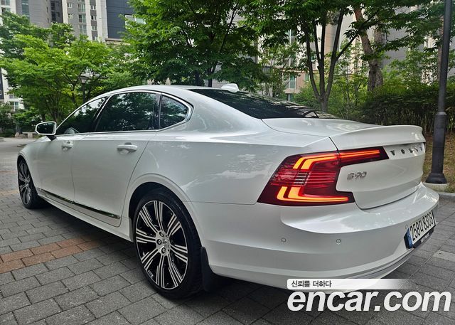 Volvo S90 B6 AWD Ultimate Bright - фото 3