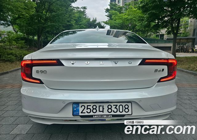 Volvo S90 B6 AWD Ultimate Bright - фото 4