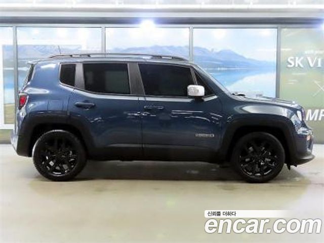 Jeep Renegade 1.3 Limited - фото 2