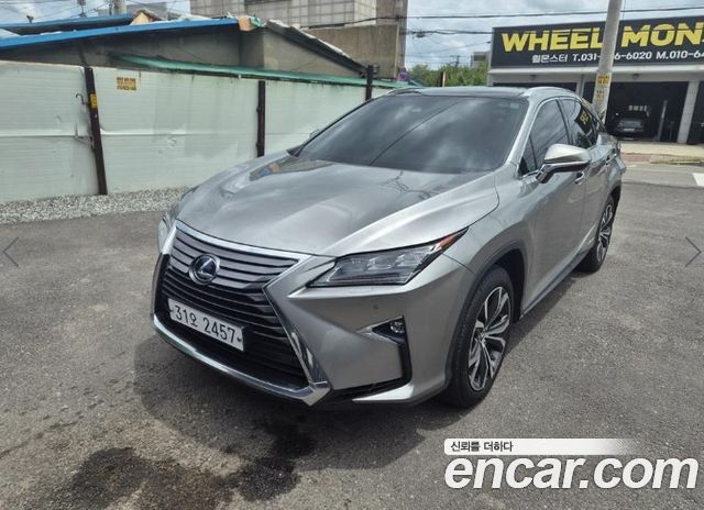 Lexus RX 4-го поколения Executive - фото 1