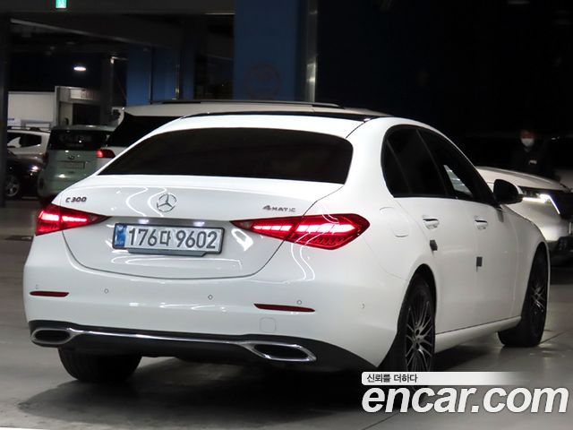 Mercedes-Benz C-Class W206 C300 4MATIC Avantgarde - фото 1