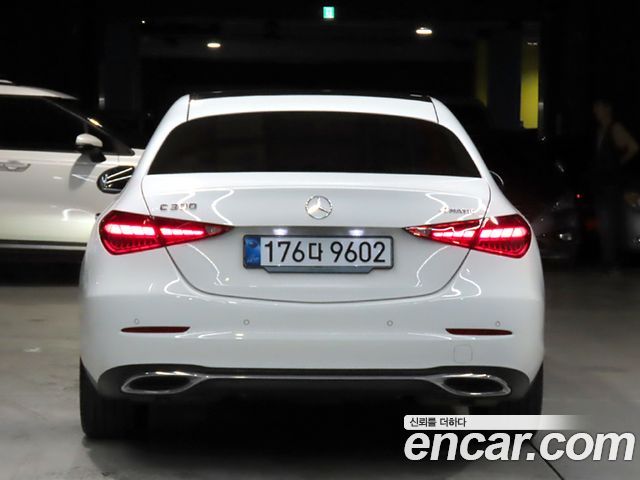 Mercedes-Benz C-Class W206 C300 4MATIC Avantgarde - фото 3