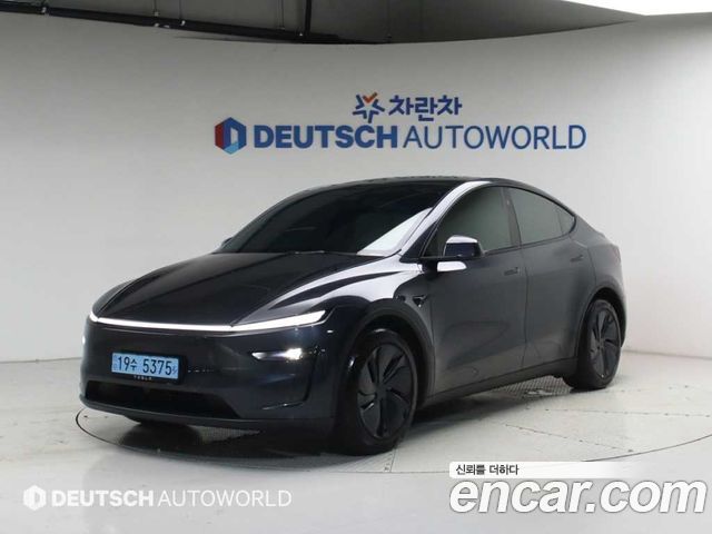 Tesla Model Y RWD - фото 0
