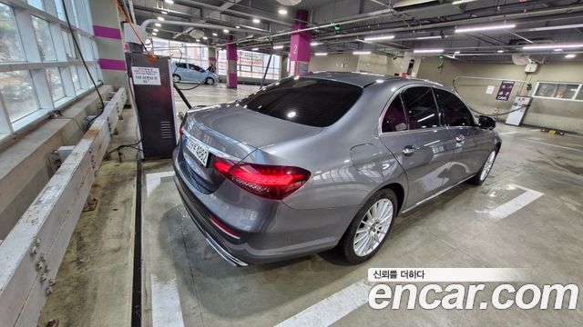 Mercedes-Benz E-Class W213 E250 Exclusive - фото 1