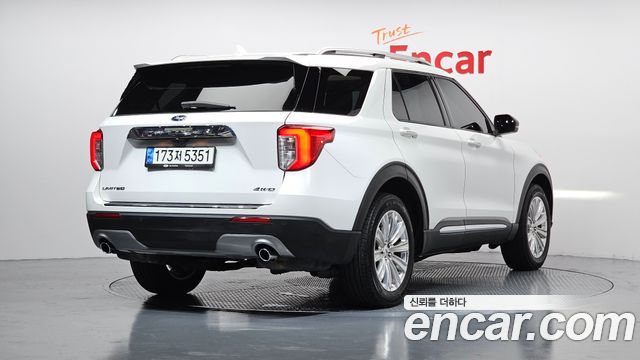 Ford Explorer 6-го поколения 2.3 LimIted 4WD - фото 1