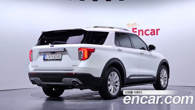 Ford Explorer 6-го поколения 2.3 LimIted 4WD - фото 1