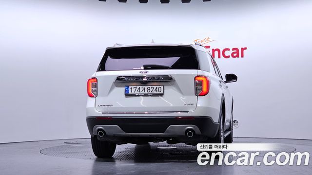 Ford Explorer 6-го поколения 2.3 LimIted 4WD - фото 3
