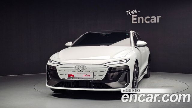Audi A6 e-Tron Performance S line - фото 2