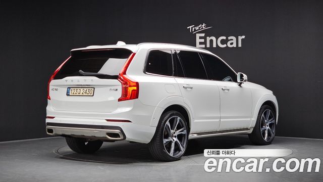Volvo XC90 2-го поколения D5 Inscription - фото 1