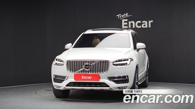 Volvo XC90 2-го поколения D5 Inscription - фото 2
