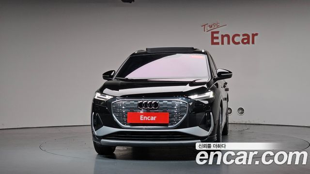 Audi Q4 e-Tron F4 45 Premium - фото 1