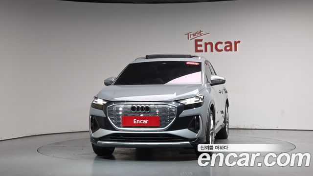Audi Q4 e-Tron F4 45 Premium - фото 1