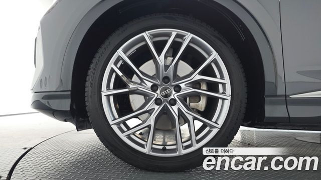 Audi Q4 e-Tron F4 45 Premium - фото 3