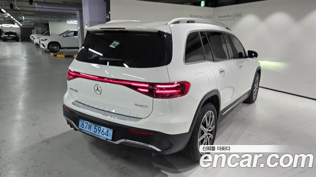 Mercedes-Benz EQB X243 EQB300 4MATIC AMG Line - фото 3