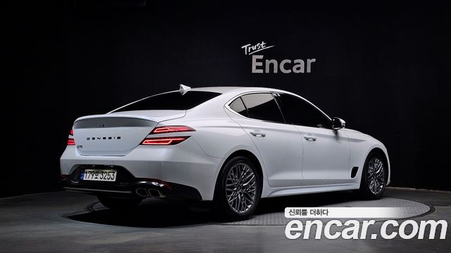 Genesis G70 Новый Gasoline 2.0T 2WD - фото 1