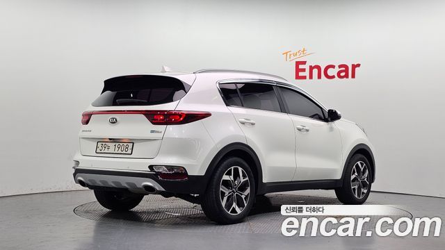 Kia Sportage Diesel 2.0 2WD Prestige - фото 1
