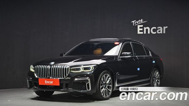 BMW 7-Series G11 730Ld xDrive M Sport - фото 0