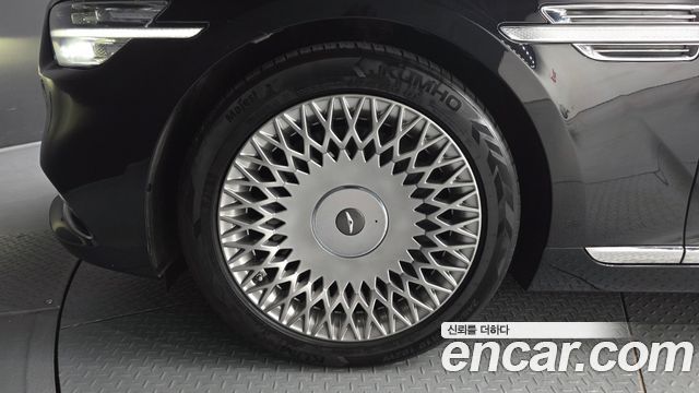 Genesis G90 5.0 AWD Prestige - фото 4