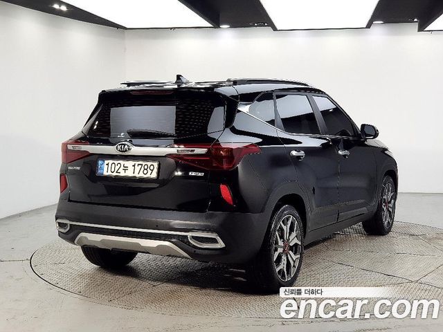 Kia Seltos Gasoline 1.6 Turbo 2WD Signature - фото 3