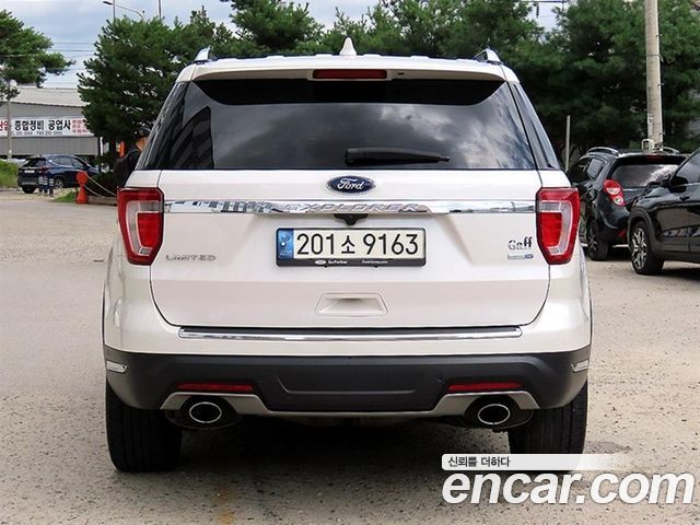 Ford Explorer 2.3 Limited 4WD 5th - фото 3