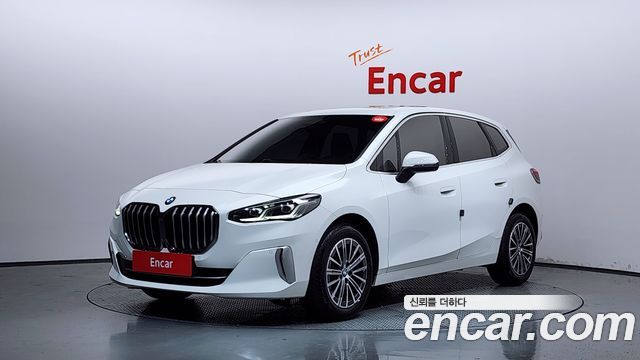 BMW 2 Series Active Tourer U06 220i Luxury - фото 0