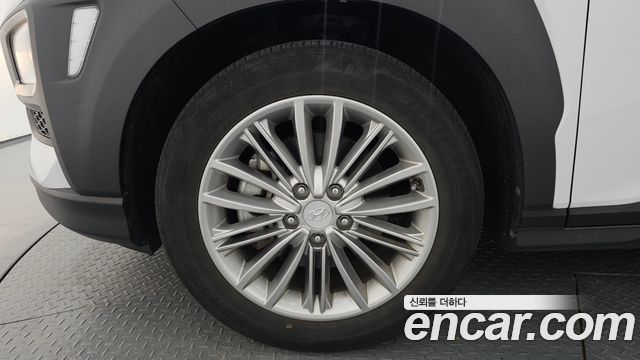 Hyundai Kona 1.6 Turbo 2WD Modern Choice - фото 4