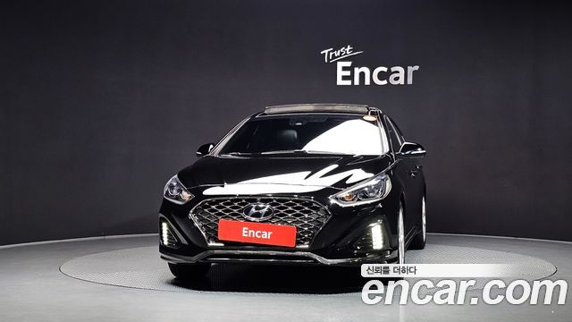 Hyundai Sonata 2.0 Turbo Exclusive - фото 2