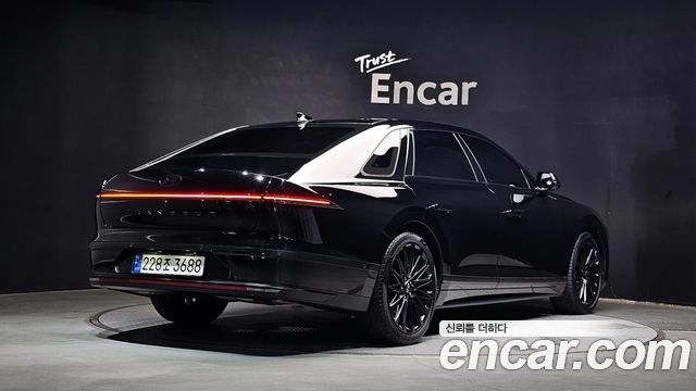 Hyundai Grandeur GN7, гибрид Calligraphy - фото 1