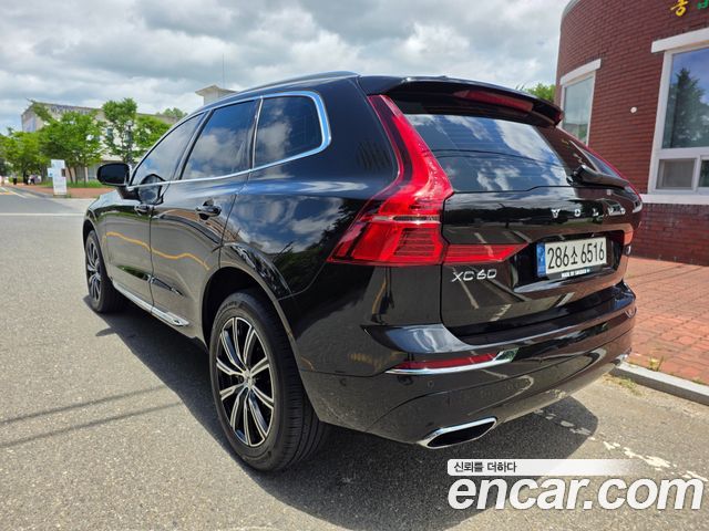 Volvo XC60 2-го поколения T8 Inscription - фото 1