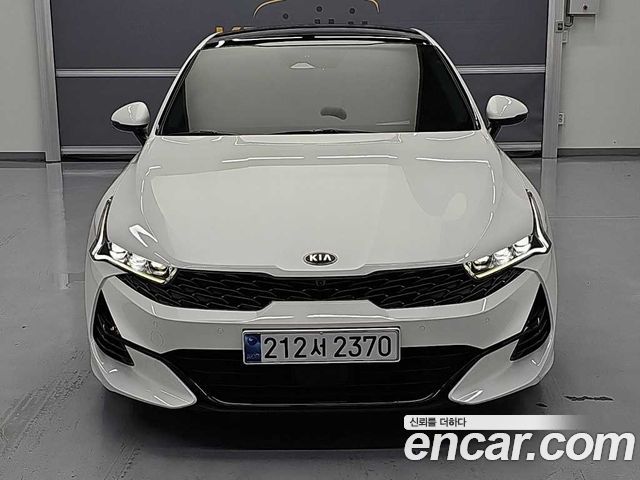 Kia K5 3-го поколения 1.6 Turbo Signature - фото 1