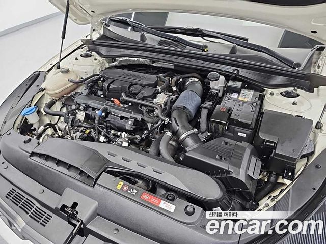 Kia K5 3-го поколения 1.6 Turbo Signature - фото 4