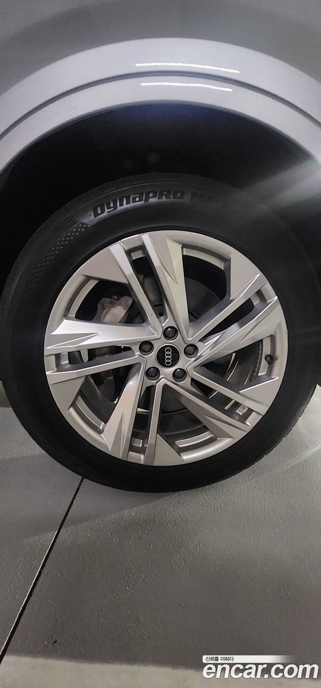 Audi Q7 45 TDI Quattro Premium - фото 4
