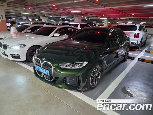 BMW i4 eDrive40 M Sports - фото 1
