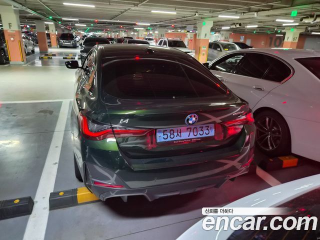 BMW i4 eDrive40 M Sports - фото 3