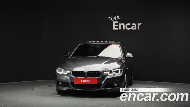 BMW 3 Series F30 320i M Sport - фото 1