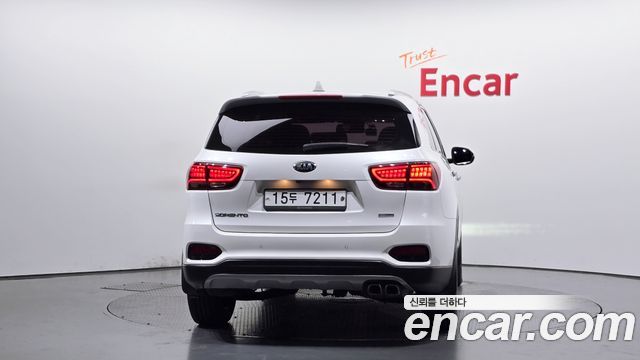 Kia Sorento Новый Diesel 2.2 2WD Noblesse - фото 2