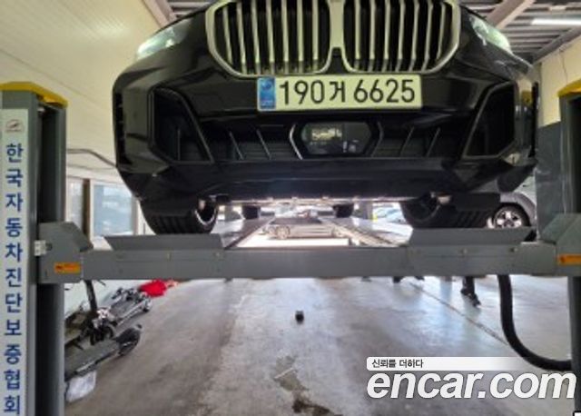 BMW X5 G05 xDrive 40i M Sport - фото 0