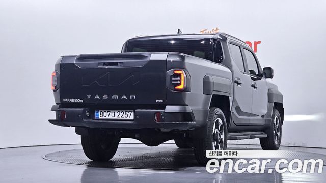 Kia Tasman 2.5T Gasoline 4WD Adventure - фото 0
