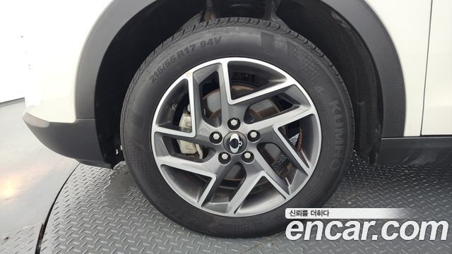 SsangYong Tivoli Новый 1.6 2WD V3 - фото 4