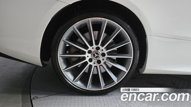 Mercedes-Benz E-Class W213 E450 4MATIC Coupe - фото 4