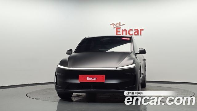 Tesla Model Y Premium RWD - фото 1