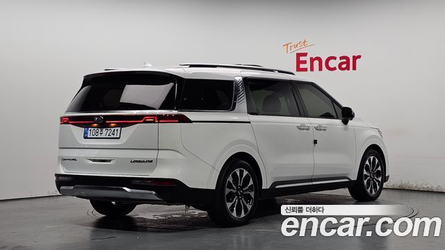 Kia Carnival 4-го поколения Gasoline 7-Seater Signature - фото 1