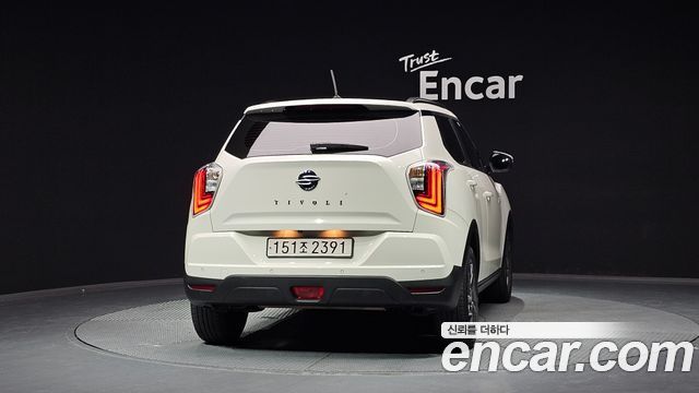 SsangYong Tivoli Gasoline 1.5 2WD V3 - фото 3
