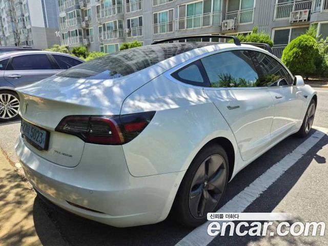 Tesla Model 3 Long Range AWD - фото 2