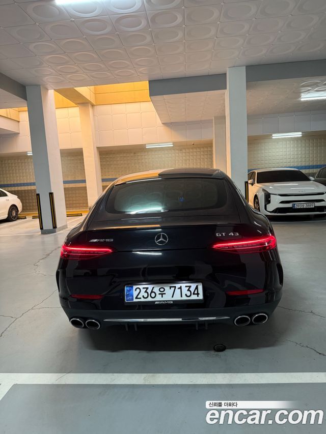 Mercedes-Benz AMG GT 4Door 43 4MATIC+ - фото 1